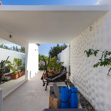 Moderno Apto. Cerca De La Playa De