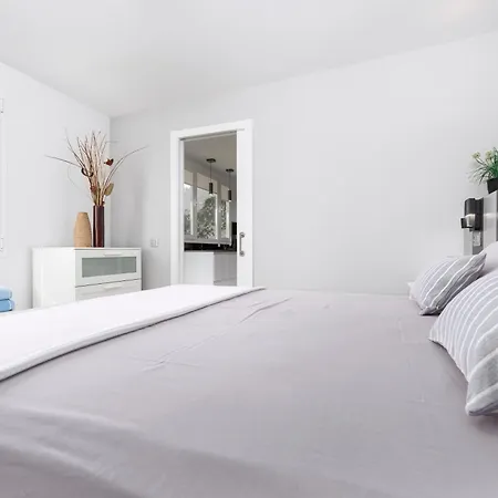 Moderno Apto. Cerca De La Playa De Apartamento