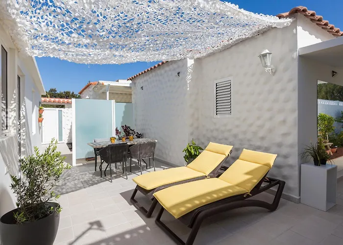 Daire Moderno Apto. Cerca De La Playa De *